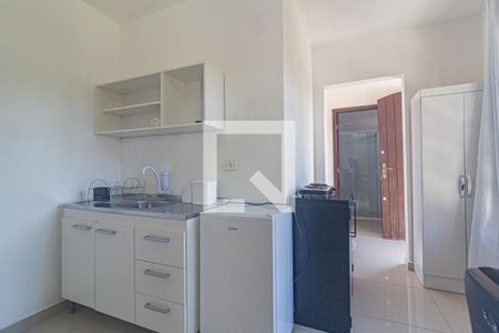 Cozinha de kitnet/studio para alugar com 1 quarto, 23m² em Mercês, Curitiba