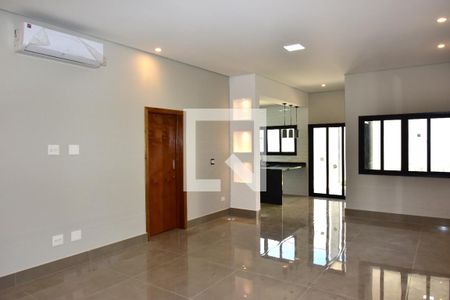 Sala de casa à venda com 3 quartos, 260m² em Jardim Campo Grande, São Paulo