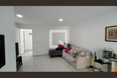 sala de tv /quarto de casa à venda com 5 quartos, 240m² em Pechincha, Rio de Janeiro