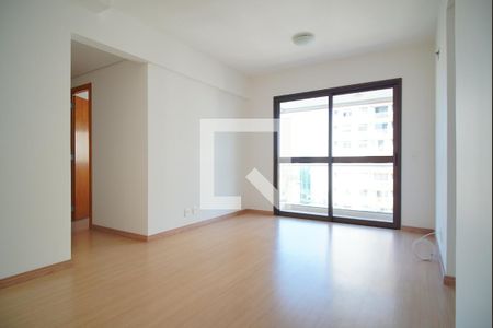 Apartamento à venda com 81m², 3 quartos e 1 vagaSala