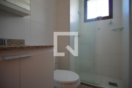 Banheiro Suíte de apartamento à venda com 3 quartos, 81m² em Santa Maria Goretti, Porto Alegre