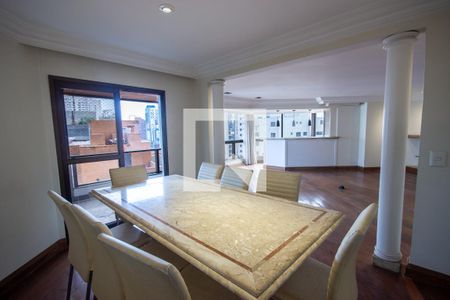 Sala de Jantar de apartamento à venda com 4 quartos, 246m² em Indianópolis, São Paulo