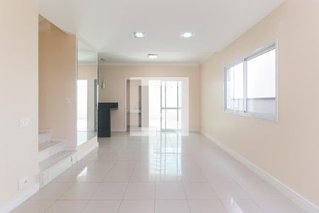 Sala de casa de condomínio para alugar com 3 quartos, 160m² em Vila Oliveira, Mogi das Cruzes