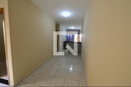 Cozinha de casa para alugar com 3 quartos, 125m² em Residencial Santa Fé, Goiânia