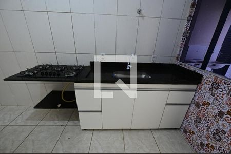 Cozinha de casa para alugar com 3 quartos, 125m² em Residencial Santa Fé, Goiânia