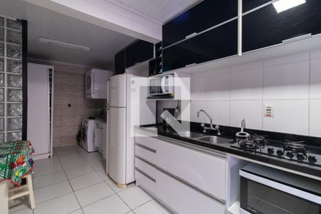 Cozinha de casa à venda com 2 quartos, 200m² em Partenon, Porto Alegre