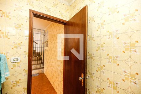 Casa à venda com 100m², 5 quartos e 7 vagas Casa à venda com 100m², 5 quartos e 7 vagasBanheiro 2