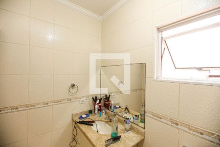 Casa à venda com 100m², 5 quartos e 7 vagas Casa à venda com 100m², 5 quartos e 7 vagasCloset Suíte