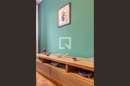 Sala de apartamento para alugar com 2 quartos, 69m² em Bela Vista, São Paulo