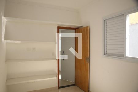 Quarto 1 de casa para alugar com 2 quartos, 45m² em Vila Tupi, Praia Grande