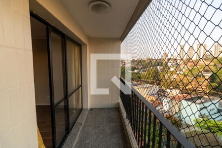 Varanda Sala de apartamento à venda com 2 quartos, 77m² em Jardim Morumbi, São Paulo