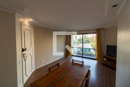 Sala de apartamento à venda com 2 quartos, 77m² em Jardim Morumbi, São Paulo