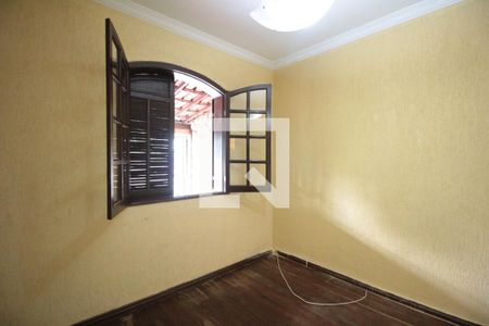 Quarto 1 de casa para alugar com 3 quartos, 150m² em Rio Branco, Belo Horizonte