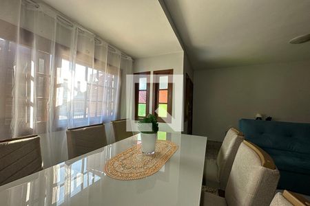 Sala de casa à venda com 4 quartos, 180m² em Rondônia, Novo Hamburgo