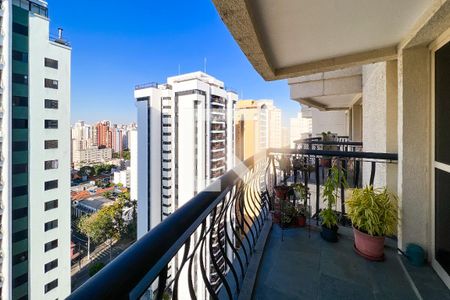Varanda  de apartamento à venda com 3 quartos, 112m² em Indianópolis, São Paulo