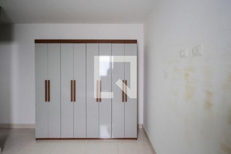 Suite de casa de condomínio à venda com 2 quartos, 70m² em Jardim Tietê, São Paulo