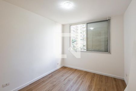 Quarto 1 de apartamento à venda com 3 quartos, 100m² em Cerqueira César, São Paulo