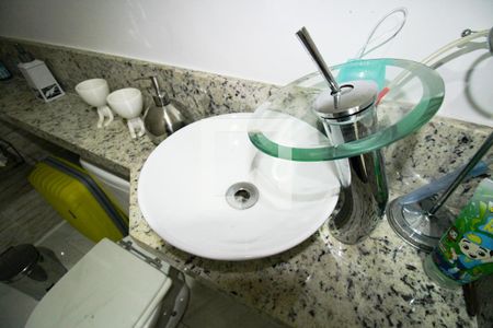 Lavabo de casa à venda com 3 quartos, 89m² em Jardim Santa Cruz, São Paulo