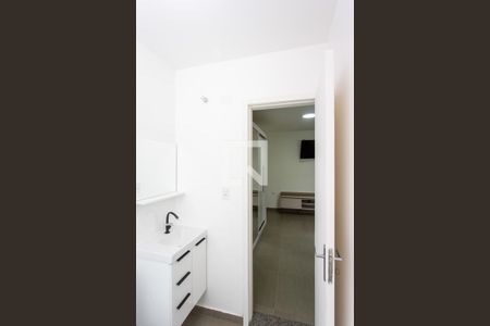 Banheiro de kitnet/studio para alugar com 1 quarto, 26m² em Vila da Saúde, São Paulo