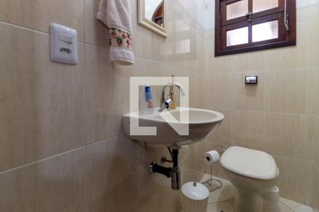 Lavabo de casa para alugar com 3 quartos, 131m² em Vila Marari, São Paulo