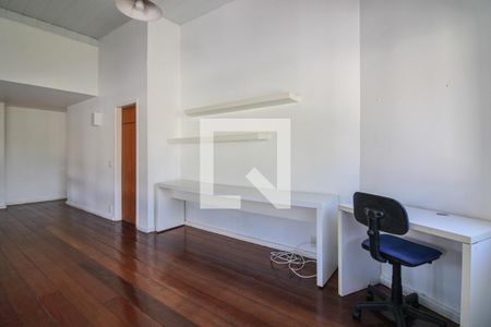 Sala Segundo Andar de casa de condomínio à venda com 5 quartos, 520m² em Recreio dos Bandeirantes, Rio de Janeiro