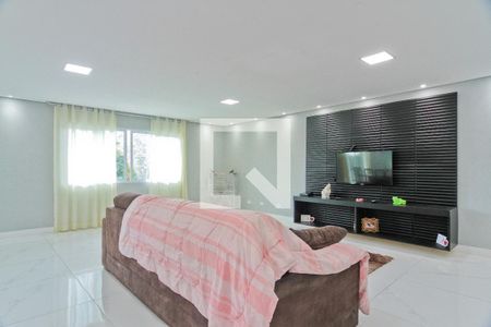 Sala de casa à venda com 4 quartos, 250m² em Jardim Peri, São Paulo