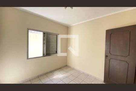 Quarto 2 de casa para alugar com 4 quartos, 200m² em Vila Oratorio, São Paulo