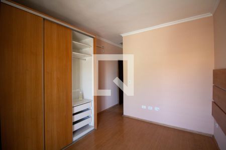 Suíte de casa à venda com 3 quartos, 140m² em Vila Taquari, São Paulo