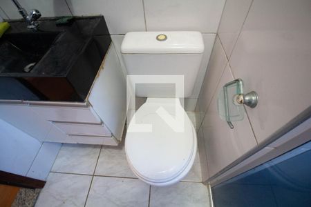 Banheiro da Suíte de casa à venda com 3 quartos, 140m² em Vila Taquari, São Paulo