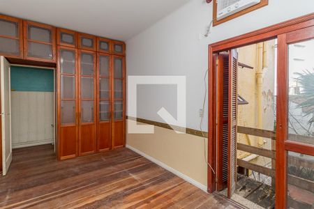 Quarto 2 de casa à venda com 2 quartos, 57m² em Auxiliadora, Porto Alegre