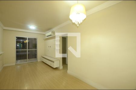 Sala de apartamento para alugar com 2 quartos, 70m² em Praça Seca, Rio de Janeiro