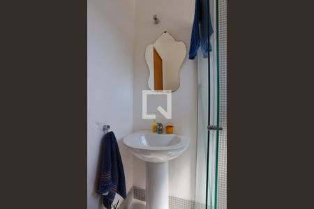 Casa de condomínio para alugar com 250m², 4 quartos e 4 vagas Casa de condomínio para alugar com 250m², 4 quartos e 4 vagasSuíte 2 - banheiro - detalhes