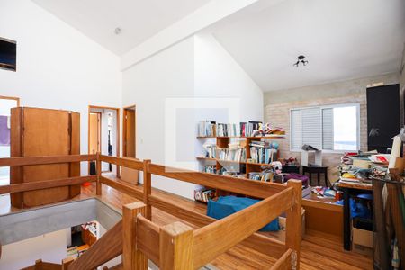 Casa de condomínio para alugar com 250m², 4 quartos e 4 vagas Casa de condomínio para alugar com 250m², 4 quartos e 4 vagasHall dos quartos - detalhes