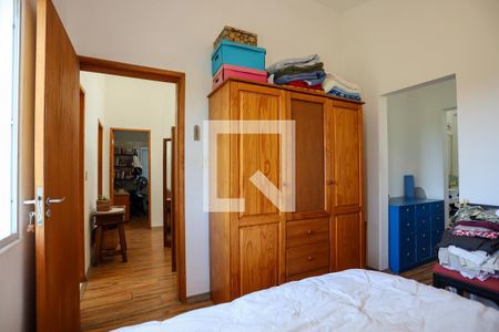 Casa de condomínio para alugar com 250m², 4 quartos e 4 vagas Casa de condomínio para alugar com 250m², 4 quartos e 4 vagasSuíte master