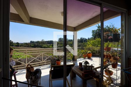 Sala de jantar - vista de casa de condomínio para alugar com 4 quartos, 250m² em Rio Cotia, Cotia