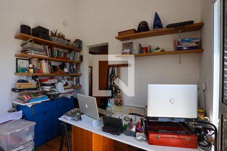 Casa de condomínio para alugar com 250m², 4 quartos e 4 vagas Casa de condomínio para alugar com 250m², 4 quartos e 4 vagasSuíte 2