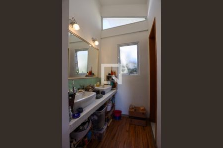 Casa de condomínio para alugar com 250m², 4 quartos e 4 vagas Casa de condomínio para alugar com 250m², 4 quartos e 4 vagasSuíte master - banheiro