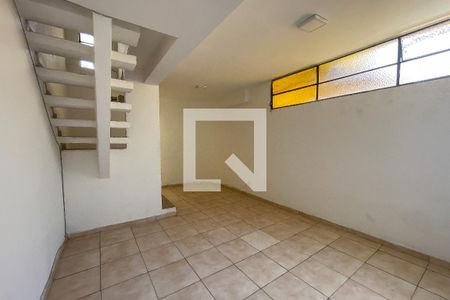 Sala de casa para alugar com 2 quartos, 70m² em Alto Caiçaras, Belo Horizonte