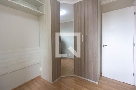 Quarto de apartamento à venda com 2 quartos, 44m² em Jardim Gracinda, Guarulhos