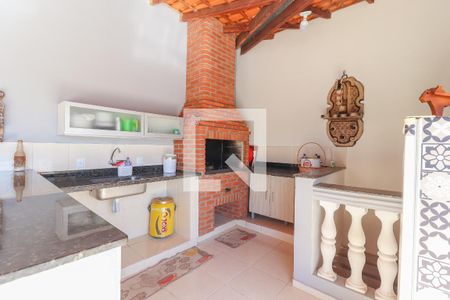 Casa à venda com 260m², 4 quartos e 3 vagas Casa à venda com 260m², 4 quartos e 3 vagasÁrea gourmet