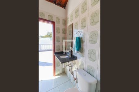 Casa à venda com 260m², 4 quartos e 3 vagas Casa à venda com 260m², 4 quartos e 3 vagasBanheiro