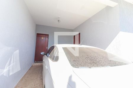 Casa à venda com 260m², 4 quartos e 3 vagas Casa à venda com 260m², 4 quartos e 3 vagasGaragem