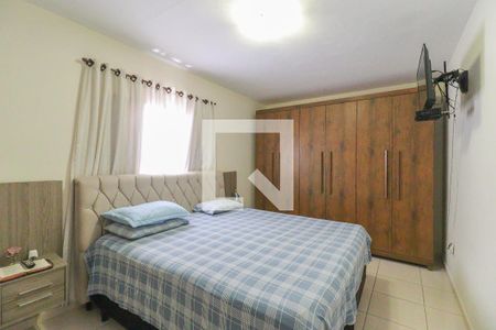 Casa à venda com 260m², 4 quartos e 3 vagas Casa à venda com 260m², 4 quartos e 3 vagasQuarto 1