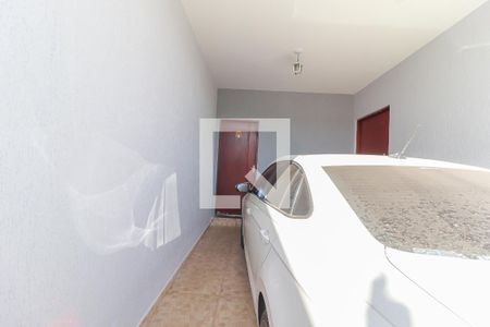 Casa à venda com 260m², 4 quartos e 3 vagas Casa à venda com 260m², 4 quartos e 3 vagasGaragem
