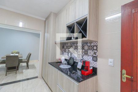 Casa à venda com 260m², 4 quartos e 3 vagas Casa à venda com 260m², 4 quartos e 3 vagasCozinha