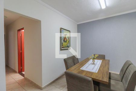 Casa à venda com 260m², 4 quartos e 3 vagas Casa à venda com 260m², 4 quartos e 3 vagasSala 2