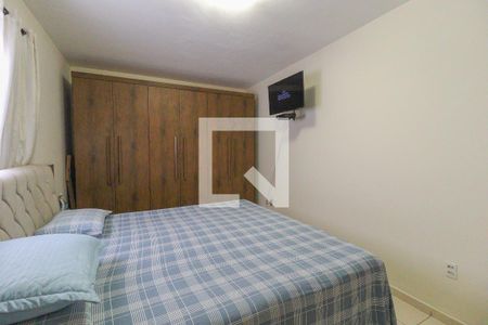 Casa à venda com 260m², 4 quartos e 3 vagas Casa à venda com 260m², 4 quartos e 3 vagasQuarto 1