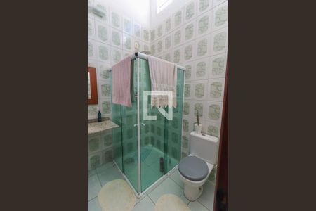 Casa à venda com 260m², 4 quartos e 3 vagas Casa à venda com 260m², 4 quartos e 3 vagasSuíte