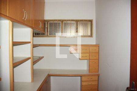 Quarto 1 de apartamento para alugar com 3 quartos, 203m² em Tabajaras, Uberlândia