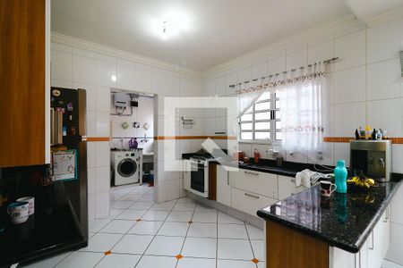 Casa à venda com 250m², 3 quartos e 2 vagas Casa à venda com 250m², 3 quartos e 2 vagasCozinha